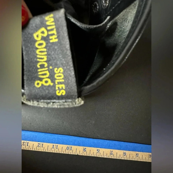 Dr Martens England Made Black Combat Boot 10 Eye Thrashed Street Lace Up - Picture 13 of 13